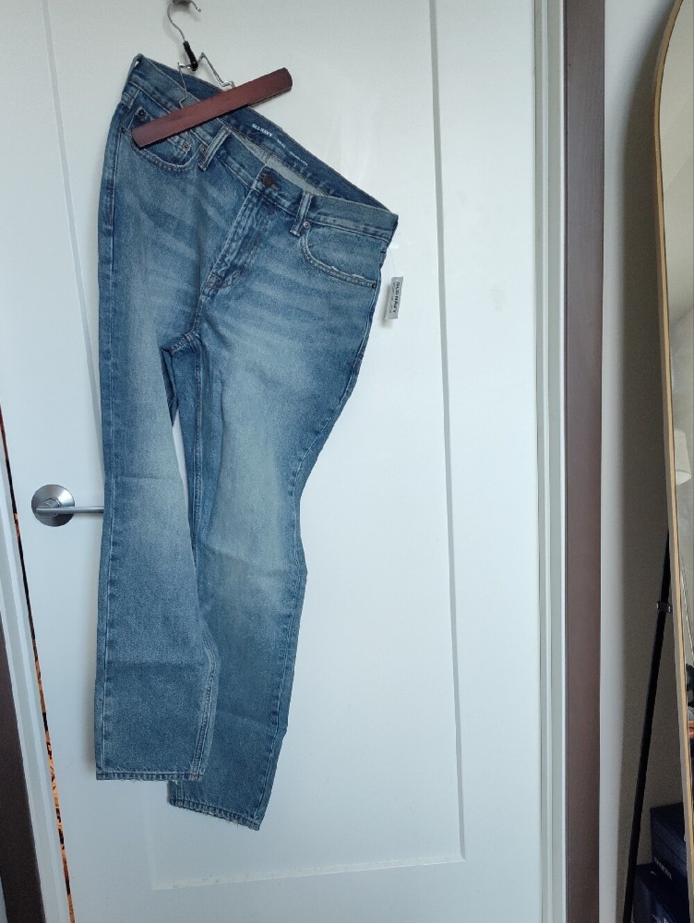 Old Navy Light-Mid Blue Straight Taper Jeans